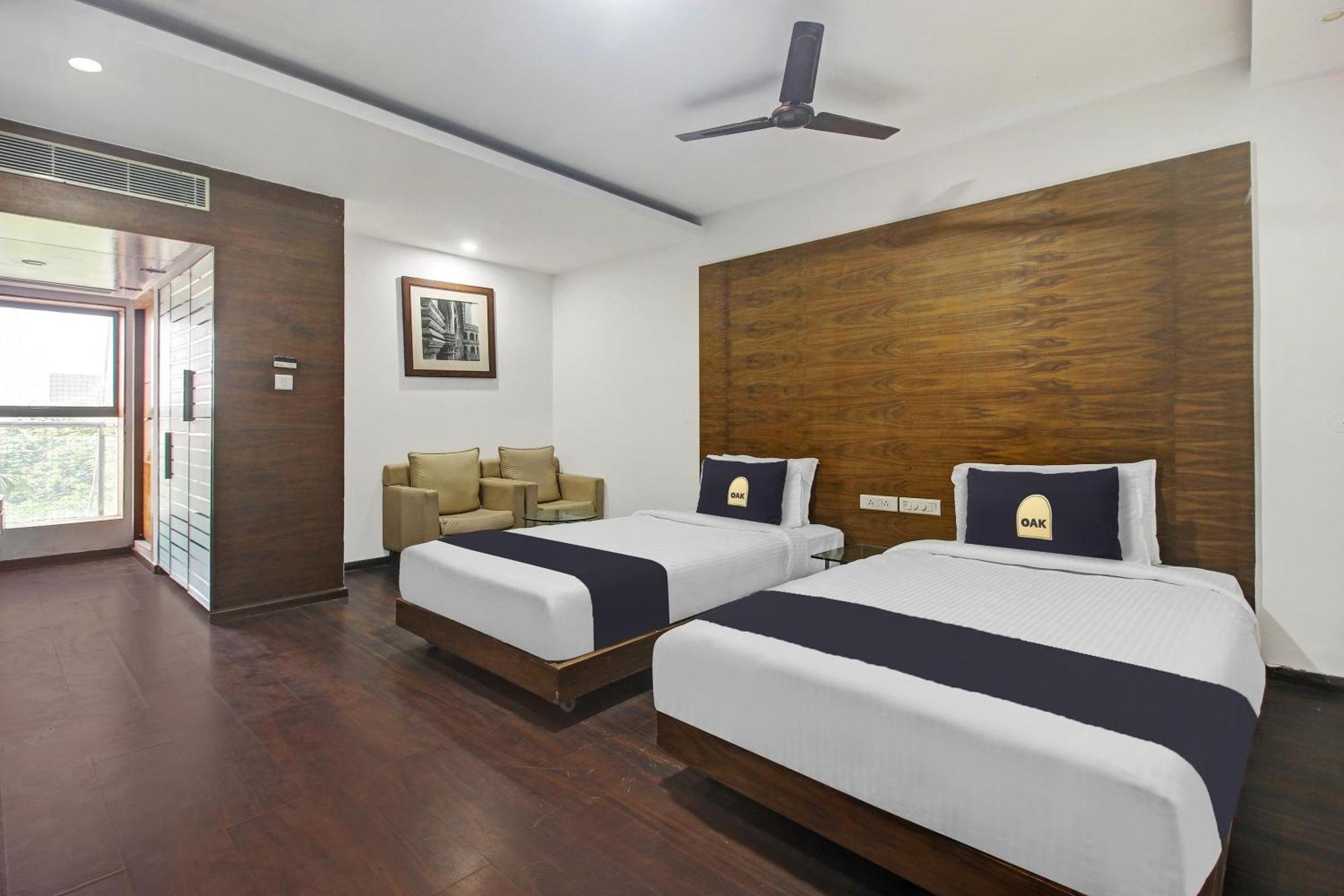 Townhouse Oak The Margi Hotel Near Yosufguda Metro Station Hyderabad Exterior photo